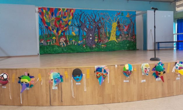 Όρνιθες του Αριστοφάνη από τους μαθητές της ΣΤ’ και αναμνηστικά λευκώματα