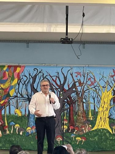 352779835 215053588077684 1268197917144920883 n